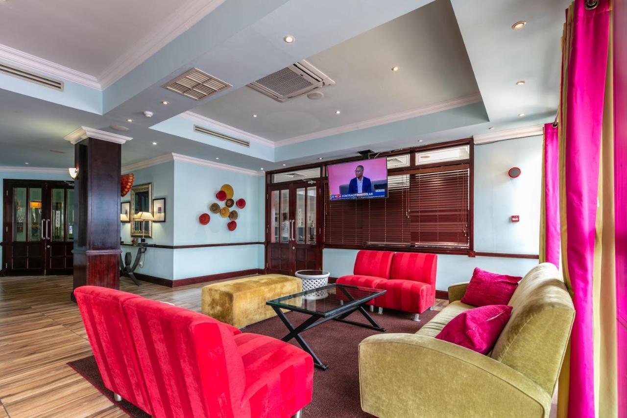 Cresta President Hotel Gaborone Dış mekan fotoğraf