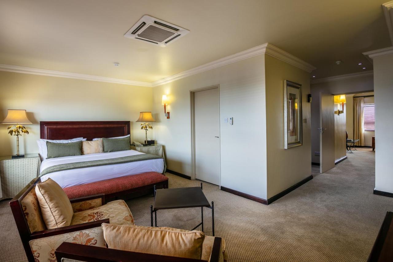 Cresta President Hotel Gaborone Dış mekan fotoğraf